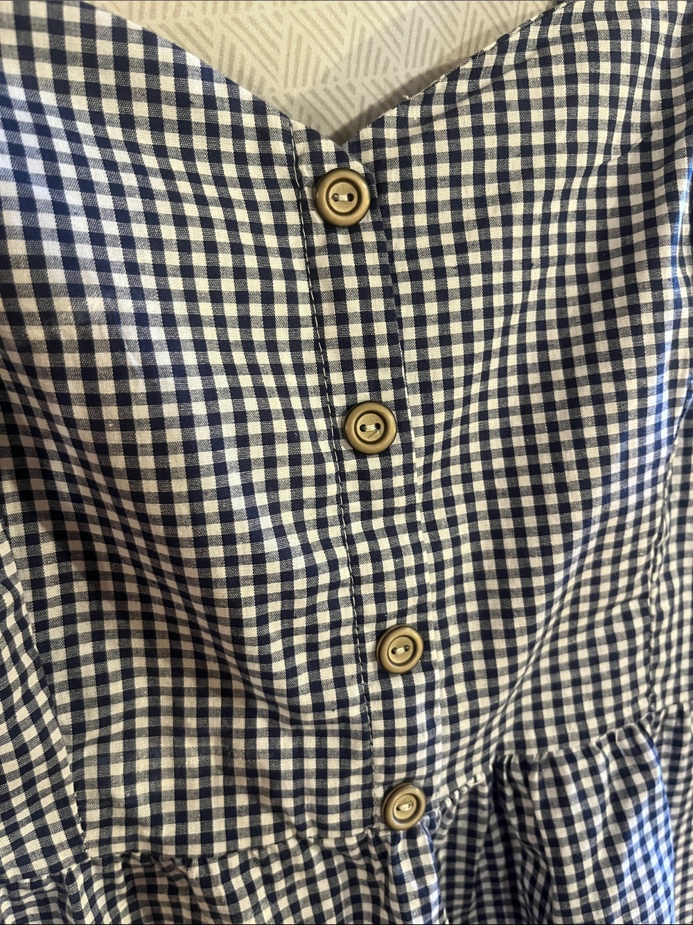 Gingham Top - Picture 2 of 3